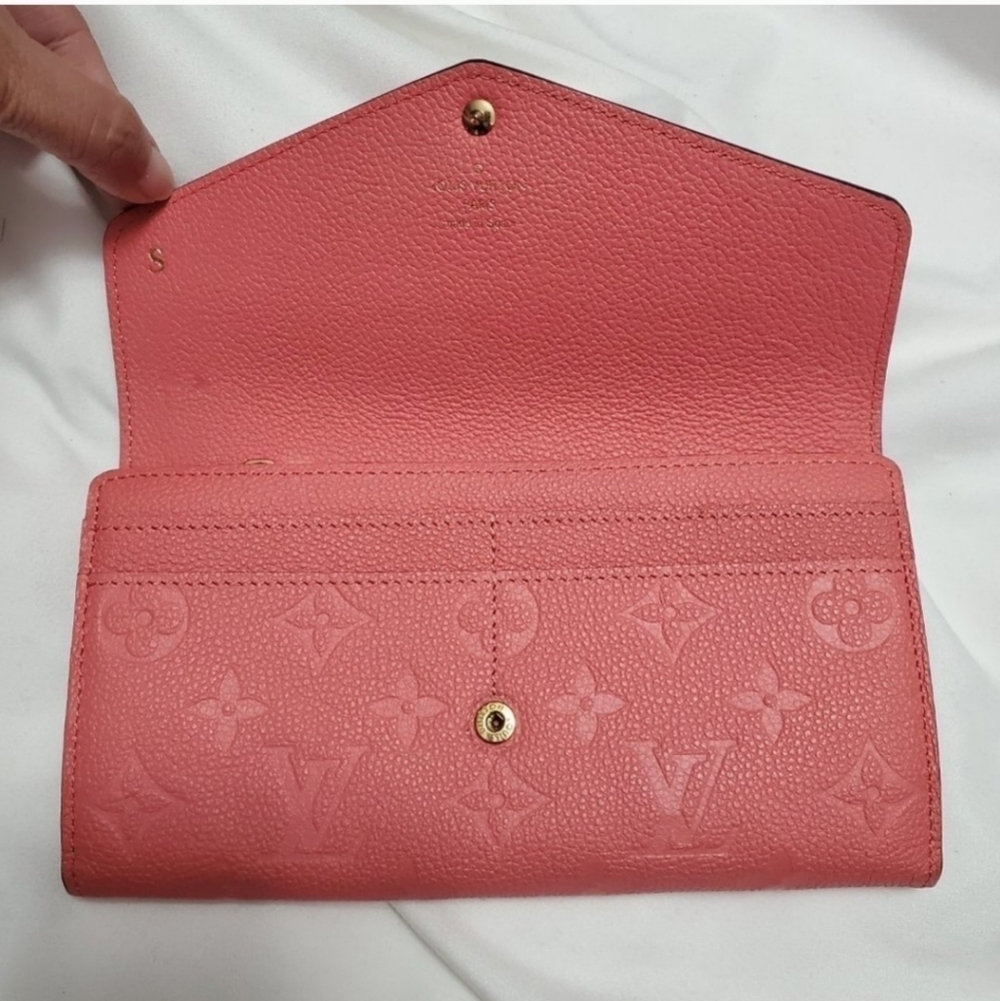 Authentic LV Louis Vuitton empriente leather embossed monogram - Picture 9 of 14